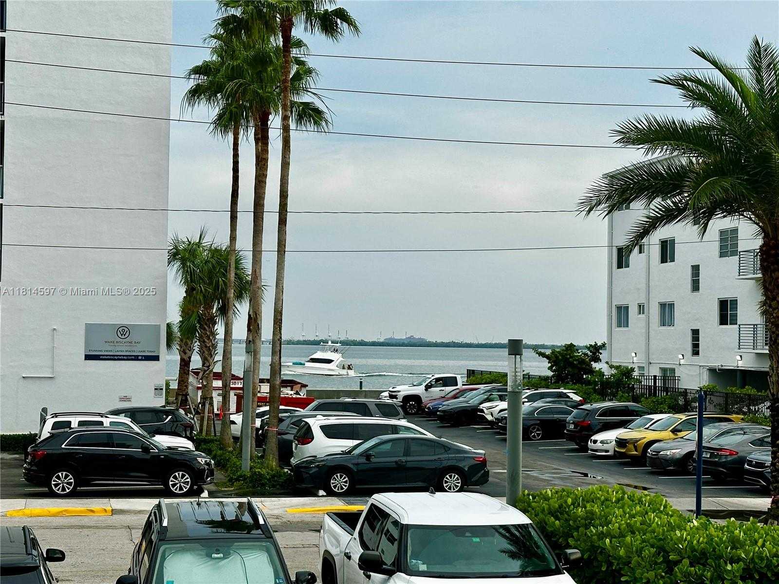 Small Image of 7501 EAST TREASURE DR #1P, North Bay Village Number 19