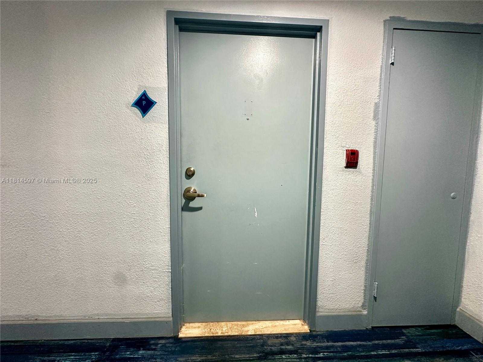 Small Image of 7501 EAST TREASURE DR #1P, North Bay Village Number 21