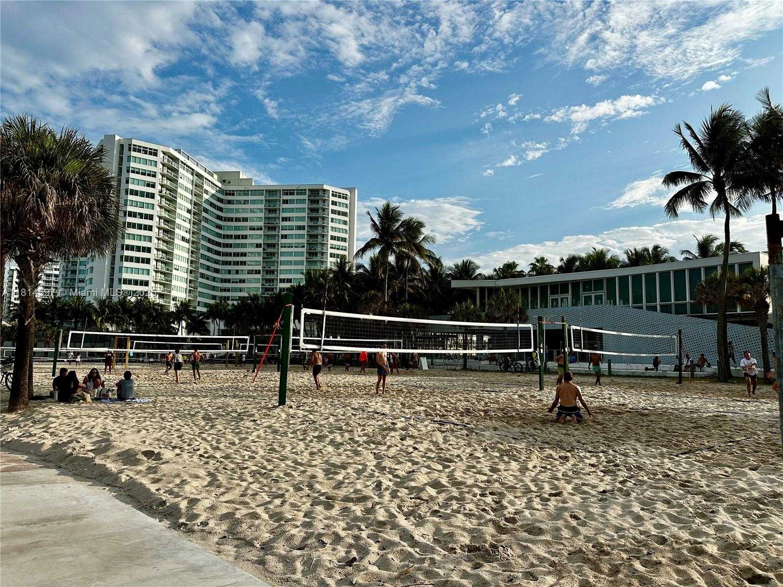 Small Image of 7501 EAST TREASURE DR #1P, North Bay Village Number 45