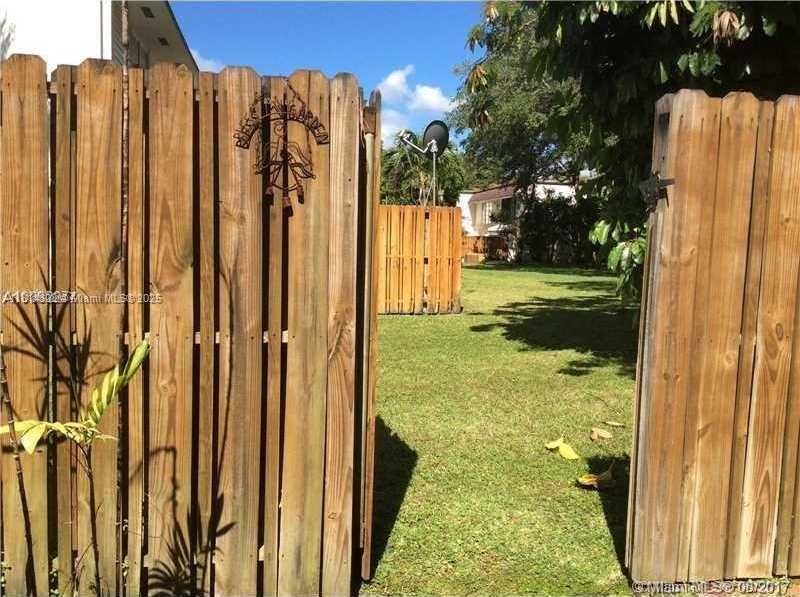 Small Image of 3302 FARRAGUT ST #5A, Hollywood Number 16