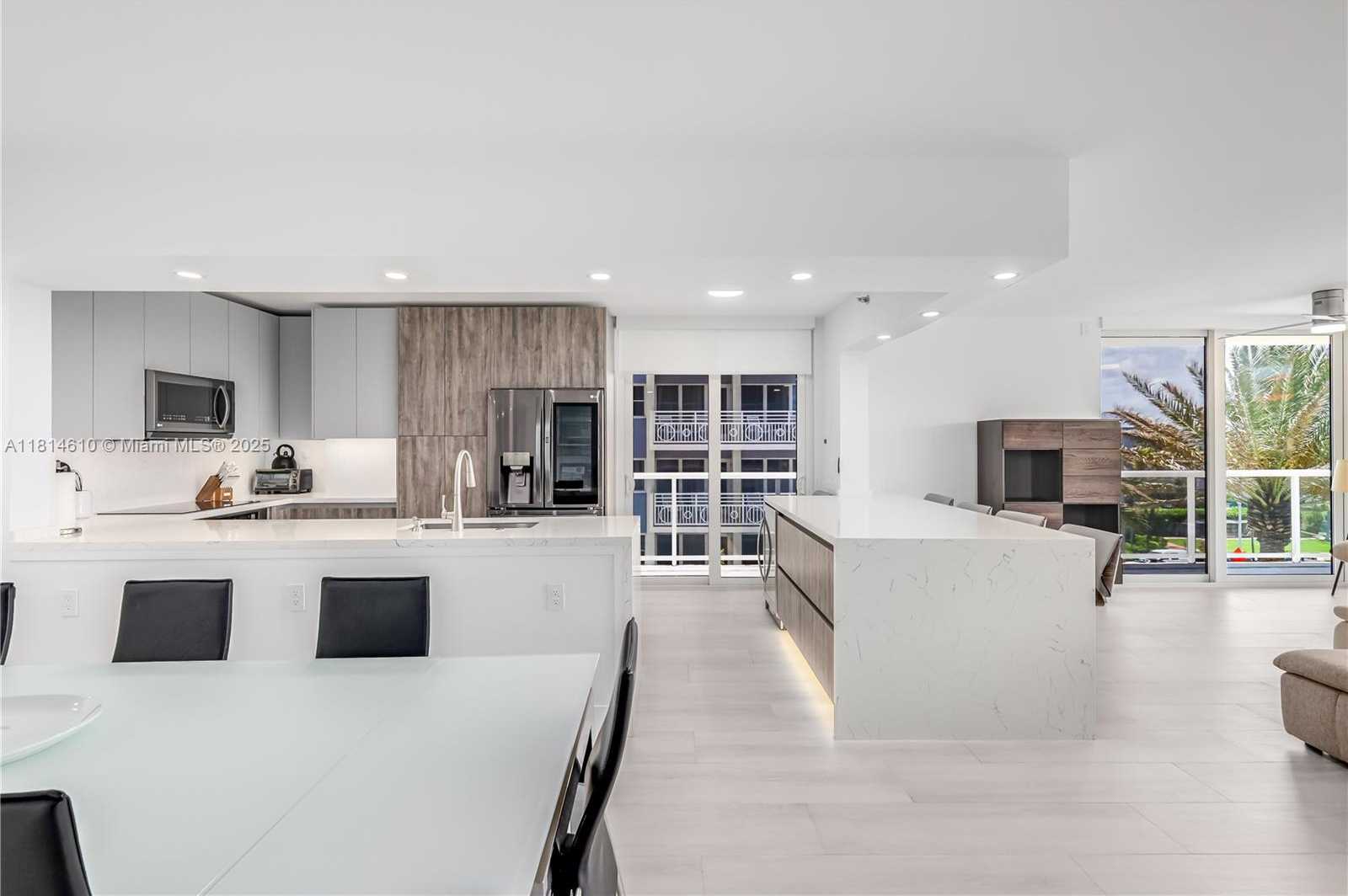 Small Image of 8855 COLLINS AVE #4G, Surfside Number 11