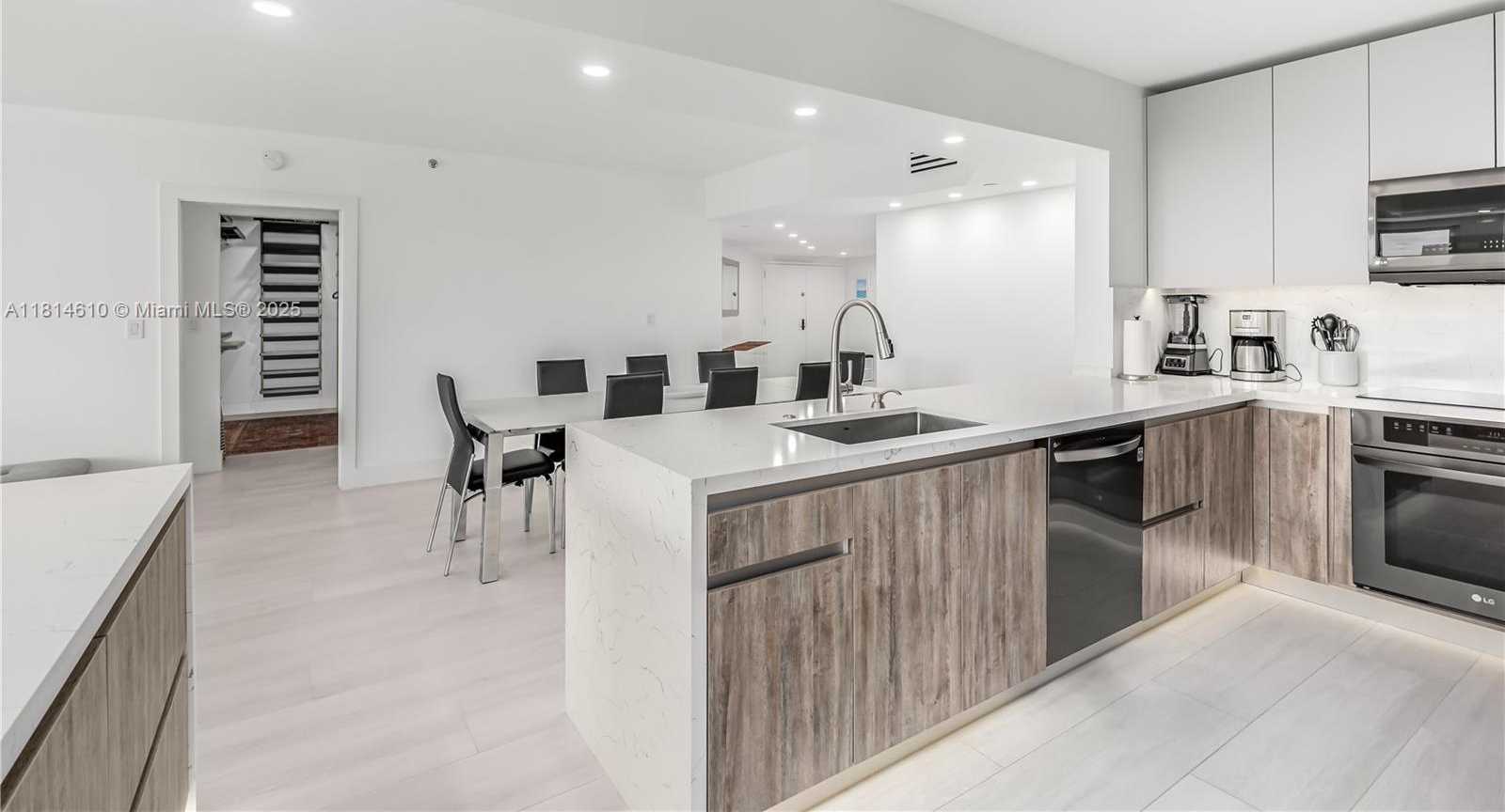Small Image of 8855 COLLINS AVE #4G, Surfside Number 6