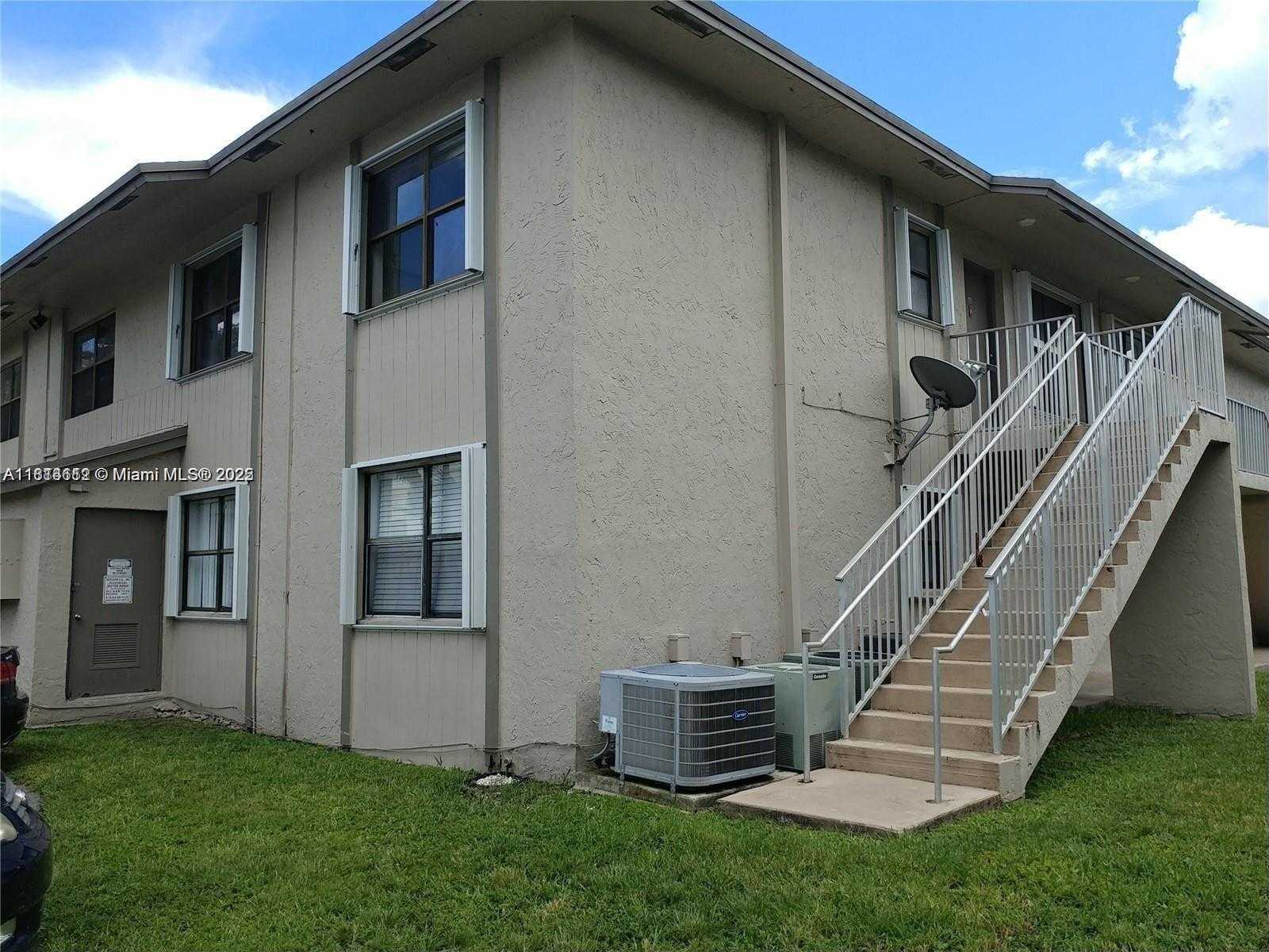 Small Image of 7662 SOUTH WEST 152ND AVE #3-22, Miami Number 2