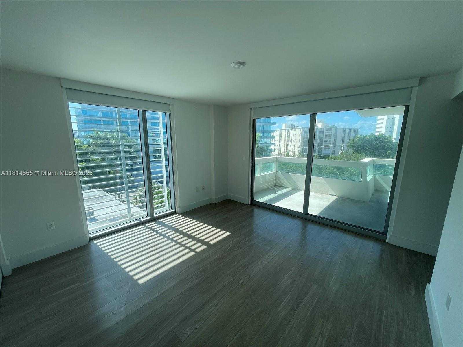 Small Image of 1025 92ND ST #607, Bay Harbor Islands Number 5