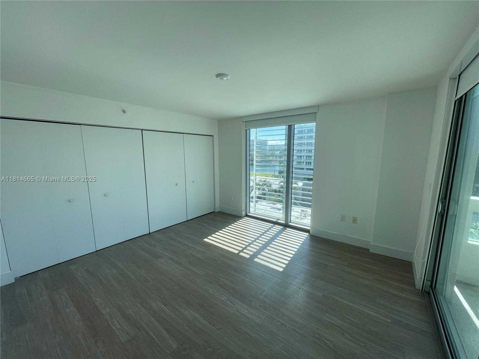 Small Image of 1025 92ND ST #607, Bay Harbor Islands Number 8