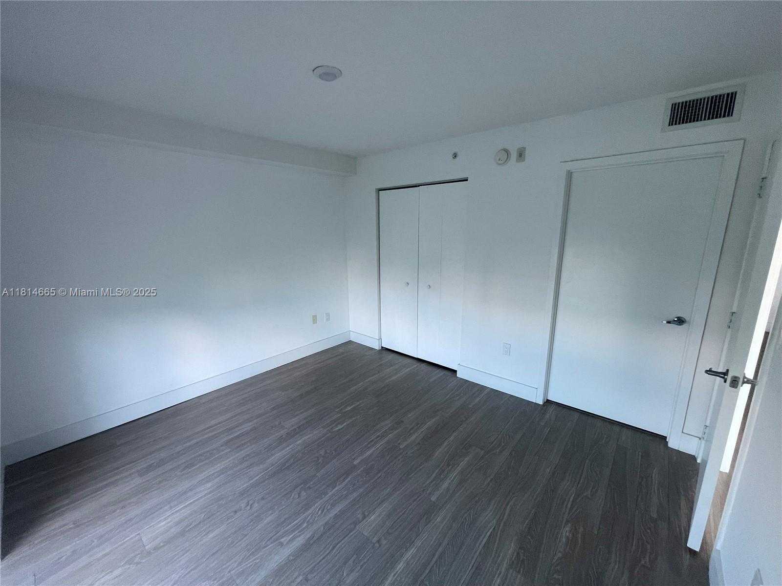 Small Image of 1025 92ND ST #607, Bay Harbor Islands Number 9