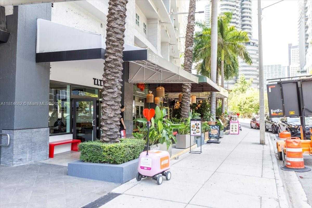 Small Image of 1250 SOUTH MIAMI AVE #2208, Miami Number 21