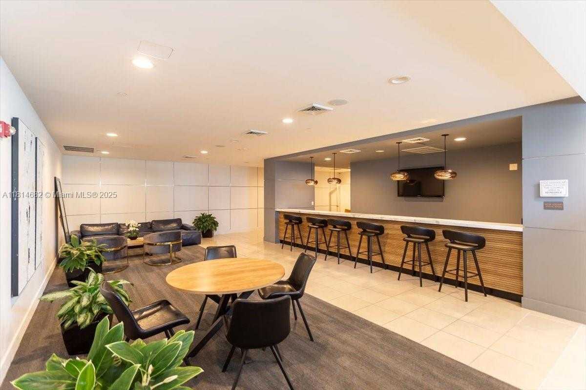 Small Image of 1250 SOUTH MIAMI AVE #2208, Miami Number 27