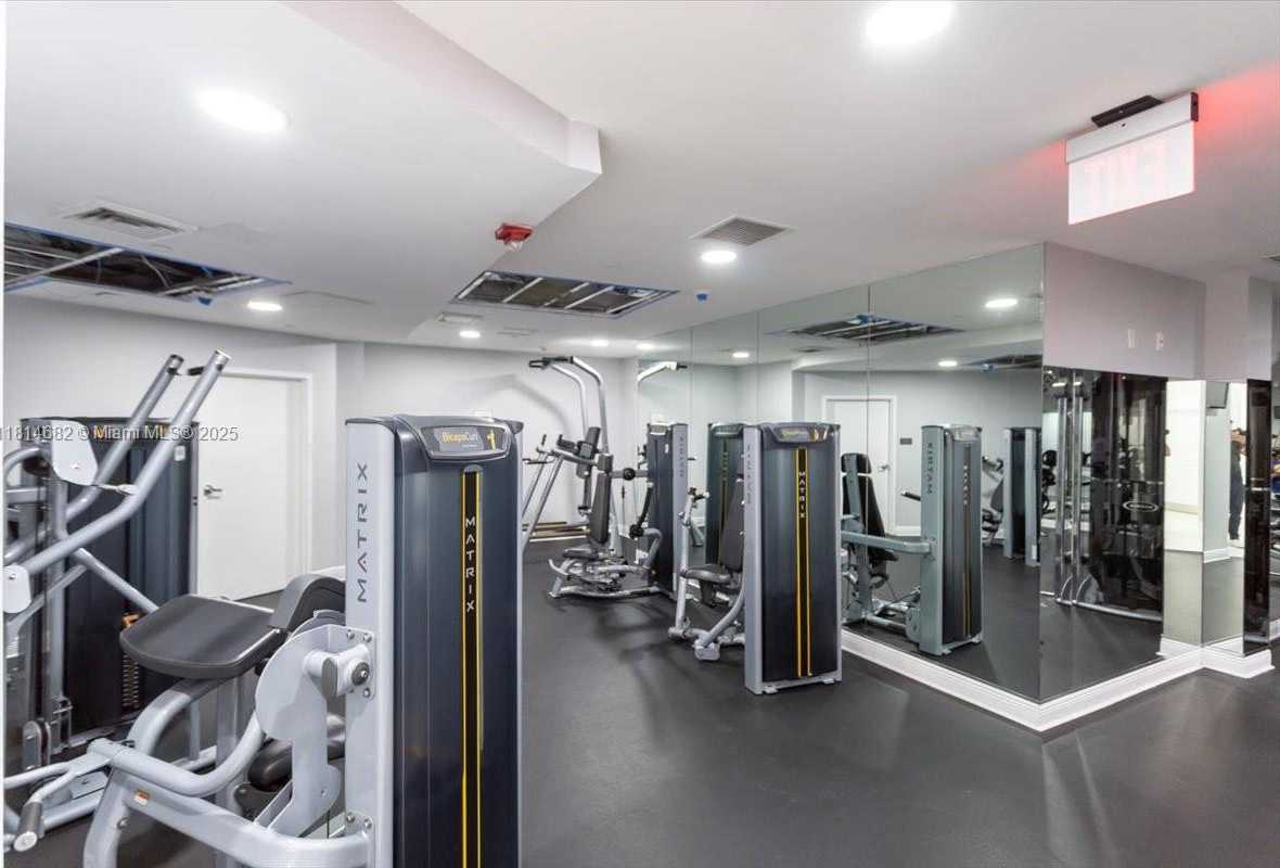Small Image of 1250 SOUTH MIAMI AVE #2208, Miami Number 28