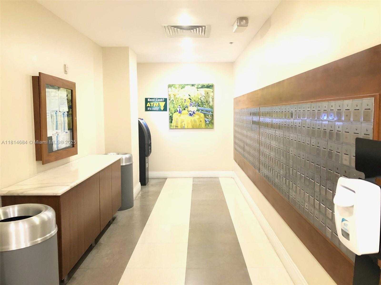 Small Image of 3001 SOUTH OCEAN DR #229, Hollywood Number 11