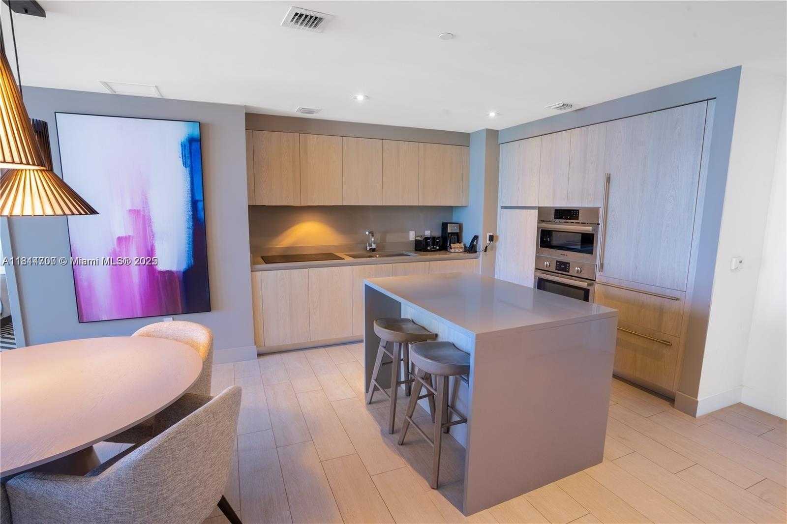 Small Image of 4010 SOUTH OCEAN DR #R1905, Hollywood Number 2