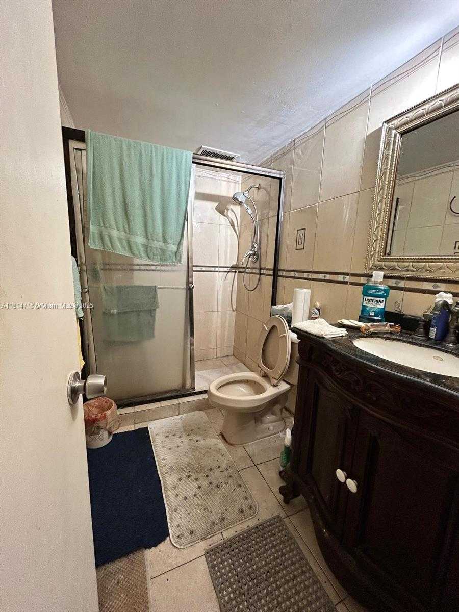 Small Image of 920 NORTH EAST 199TH ST #2S Apt 217, Miami Number 11