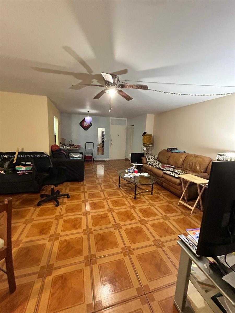 Small Image of 920 NORTH EAST 199TH ST #2S Apt 217, Miami Number 7