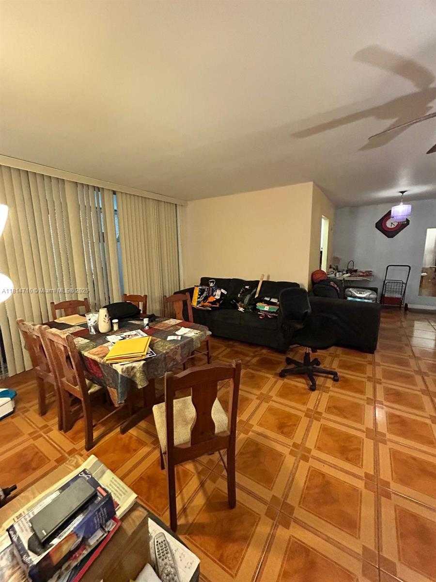 Small Image of 920 NORTH EAST 199TH ST #2S Apt 217, Miami Number 8