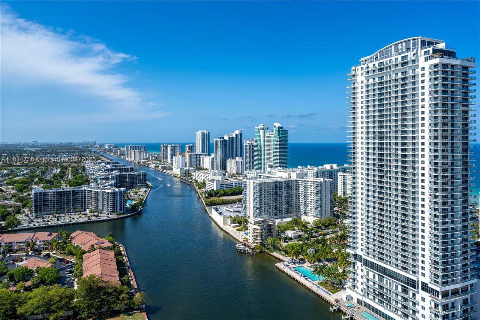 Small Image of 2602 EAST HALLANDALE BEACH BLVD #R2004, Hallandale Beach Number 23