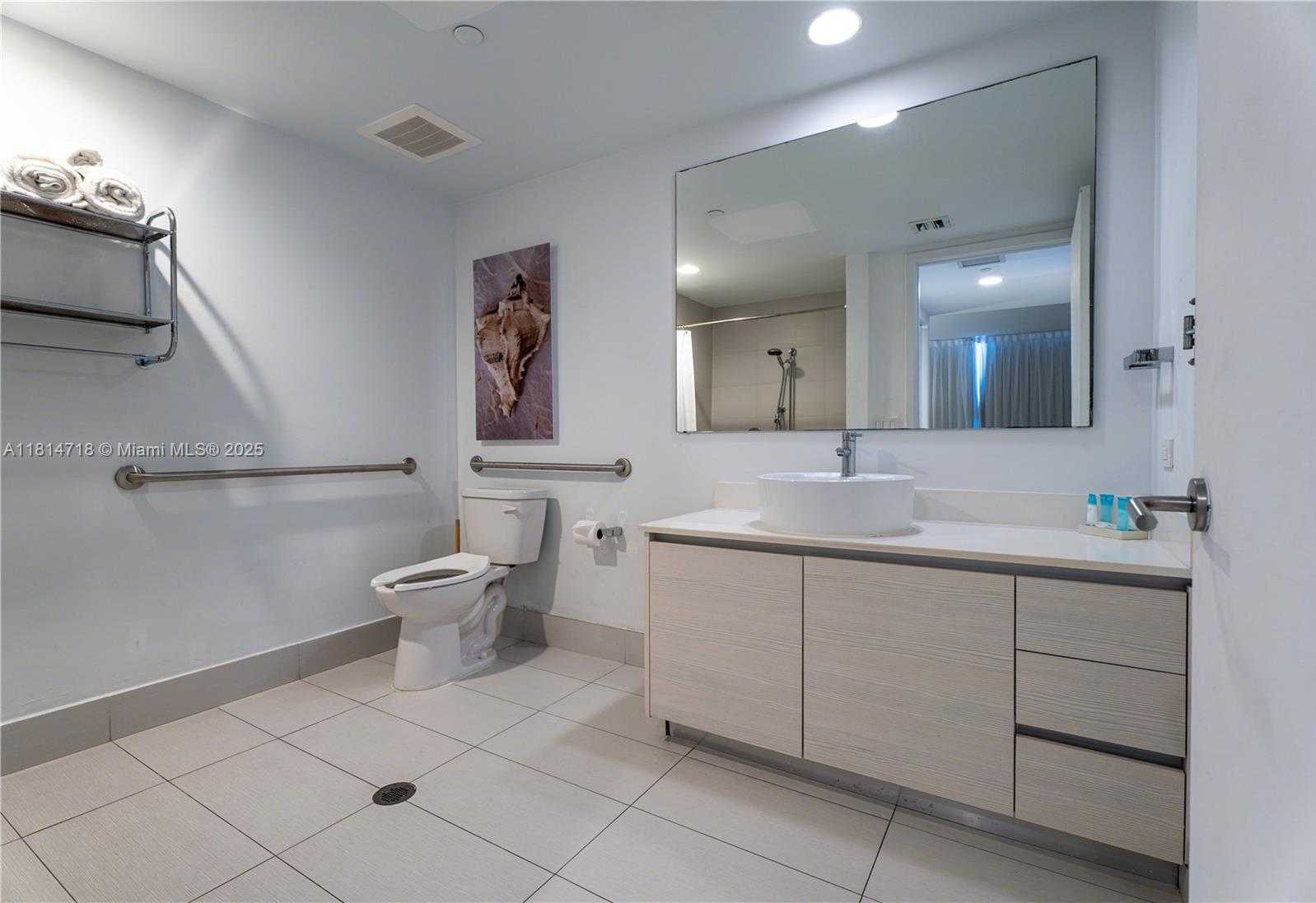 Small Image of 2602 EAST HALLANDALE BEACH BLVD #R2004, Hallandale Beach Number 8