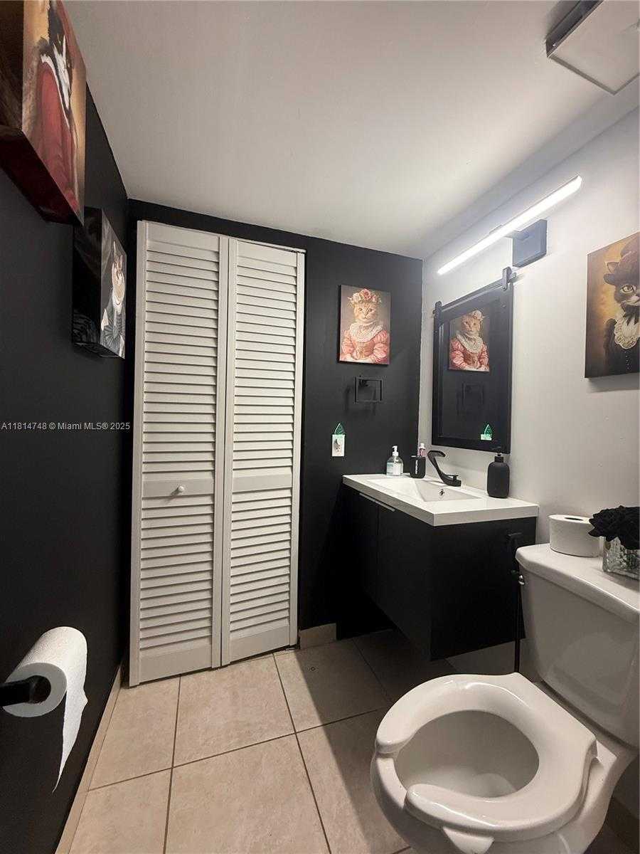Small Image of 11790 SOUTH WEST 18TH ST #529-3, Miami Number 5