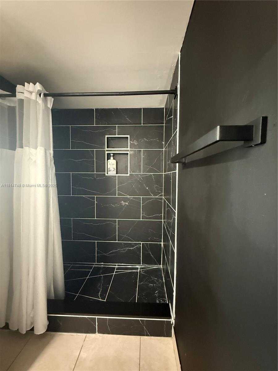 Small Image of 11790 SOUTH WEST 18TH ST #529-3, Miami Number 6