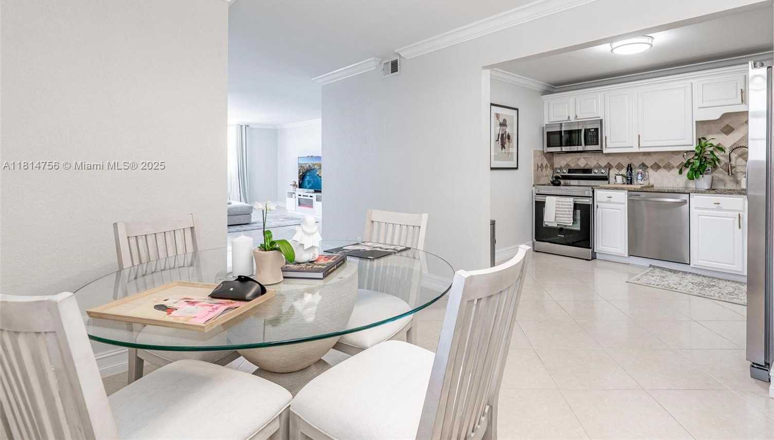 Small Image of 1811 JEFFERSON ST #710, Hollywood Number 13