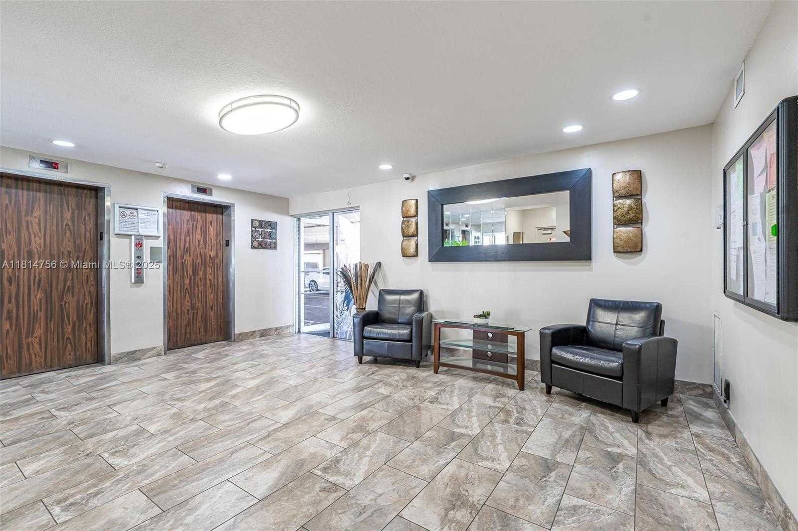 Small Image of 1811 JEFFERSON ST #710, Hollywood Number 17