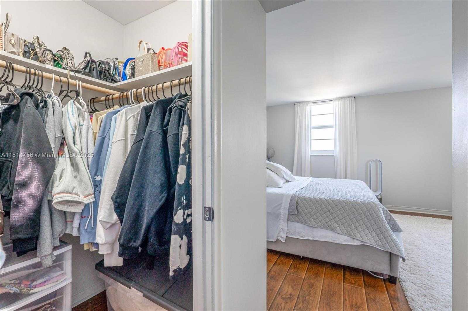 Small Image of 1811 JEFFERSON ST #710, Hollywood Number 9