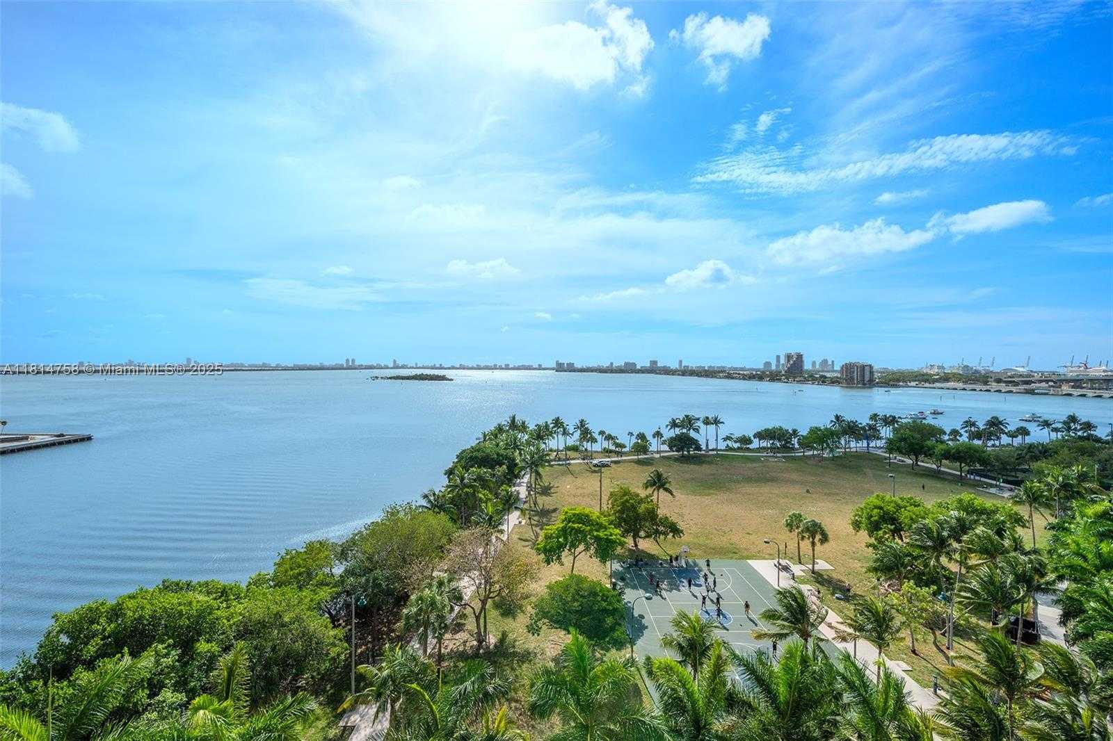 Small Image of 2000 NORTH BAYSHORE DR #1011, Miami Number 16