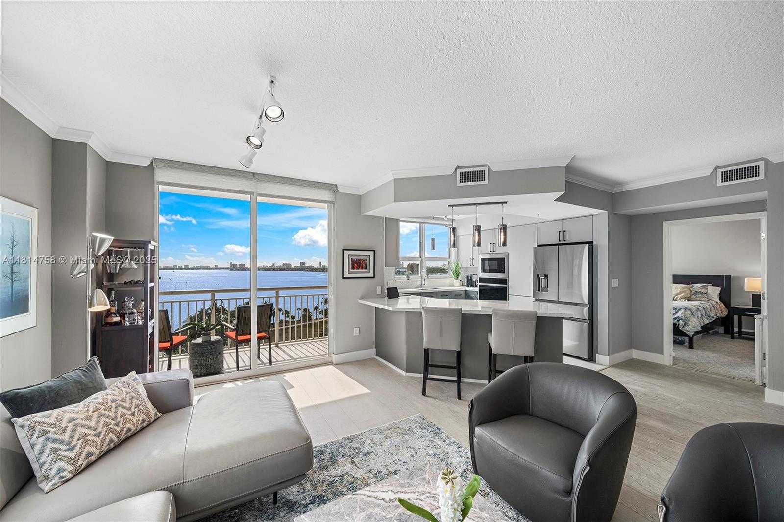 Small Image of 2000 NORTH BAYSHORE DR #1011, Miami Number 5