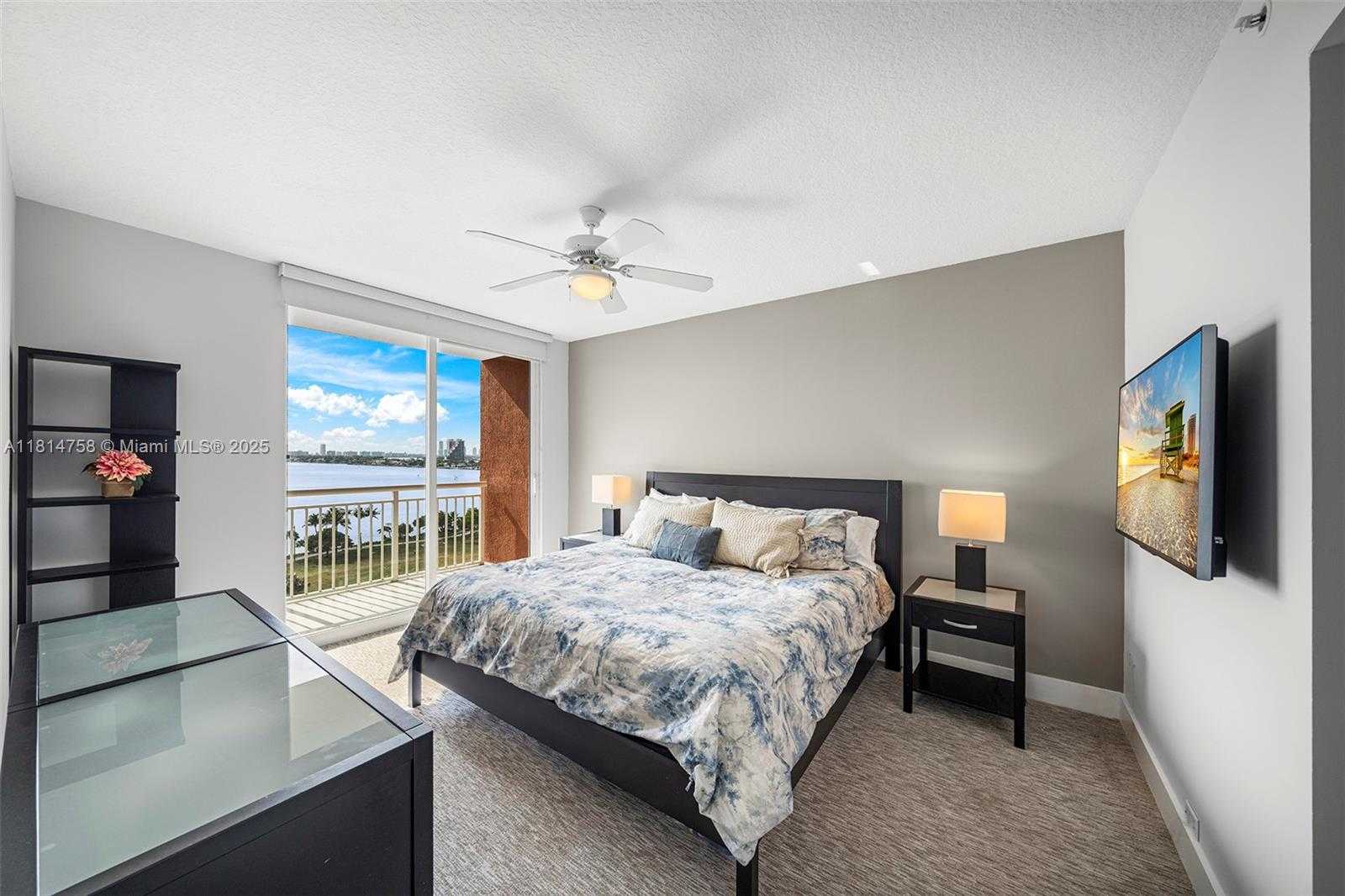 Small Image of 2000 NORTH BAYSHORE DR #1011, Miami Number 7