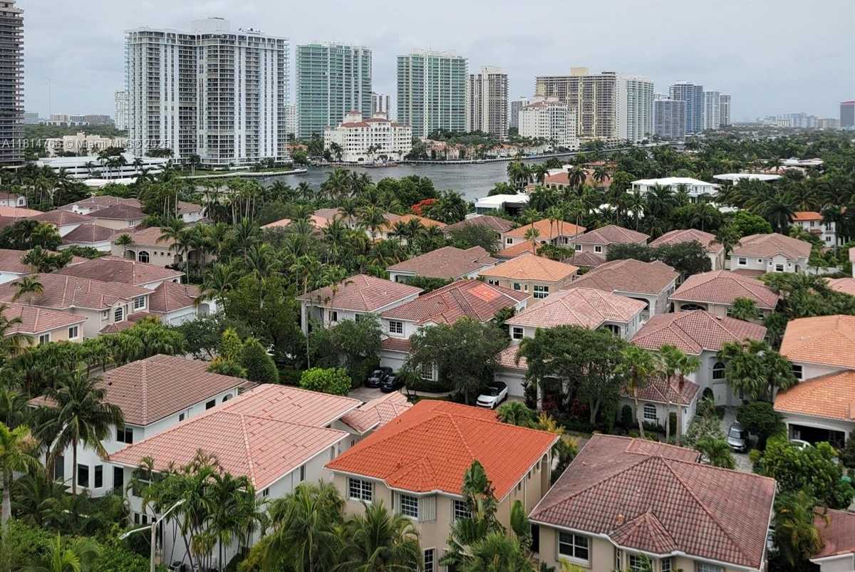 Small Image of 19370 COLLINS AVE #1120, Sunny Isles Beach Number 13