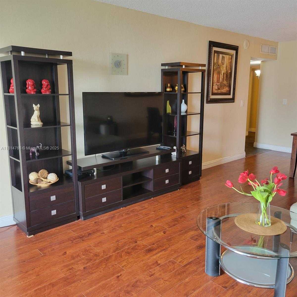 Small Image of 19370 COLLINS AVE #1120, Sunny Isles Beach Number 16