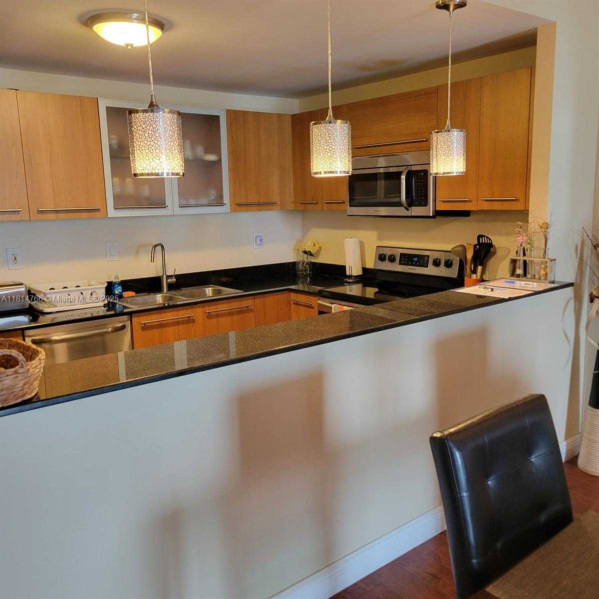 Small Image of 19370 COLLINS AVE #1120, Sunny Isles Beach Number 19