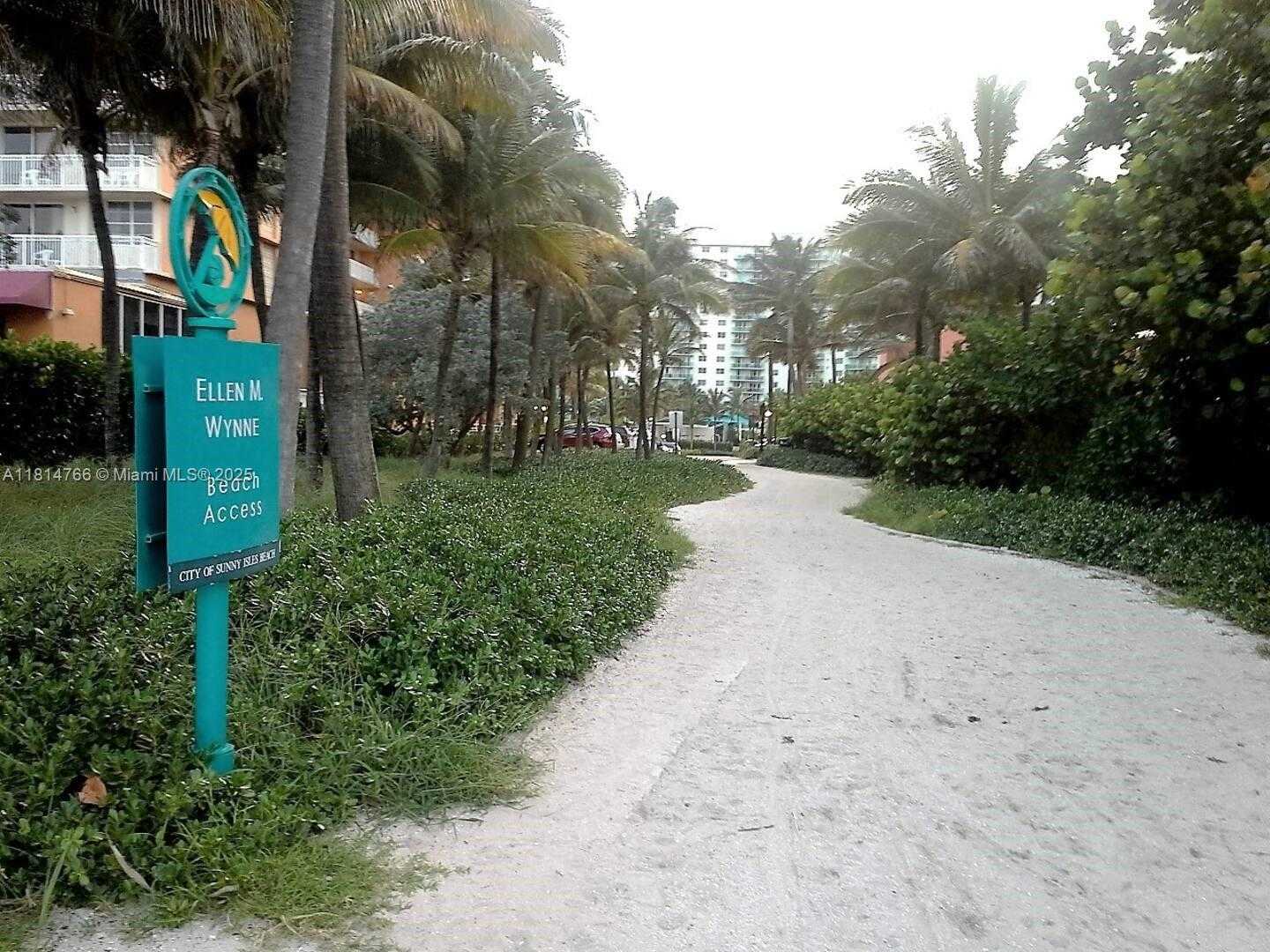Small Image of 19370 COLLINS AVE #1120, Sunny Isles Beach Number 4
