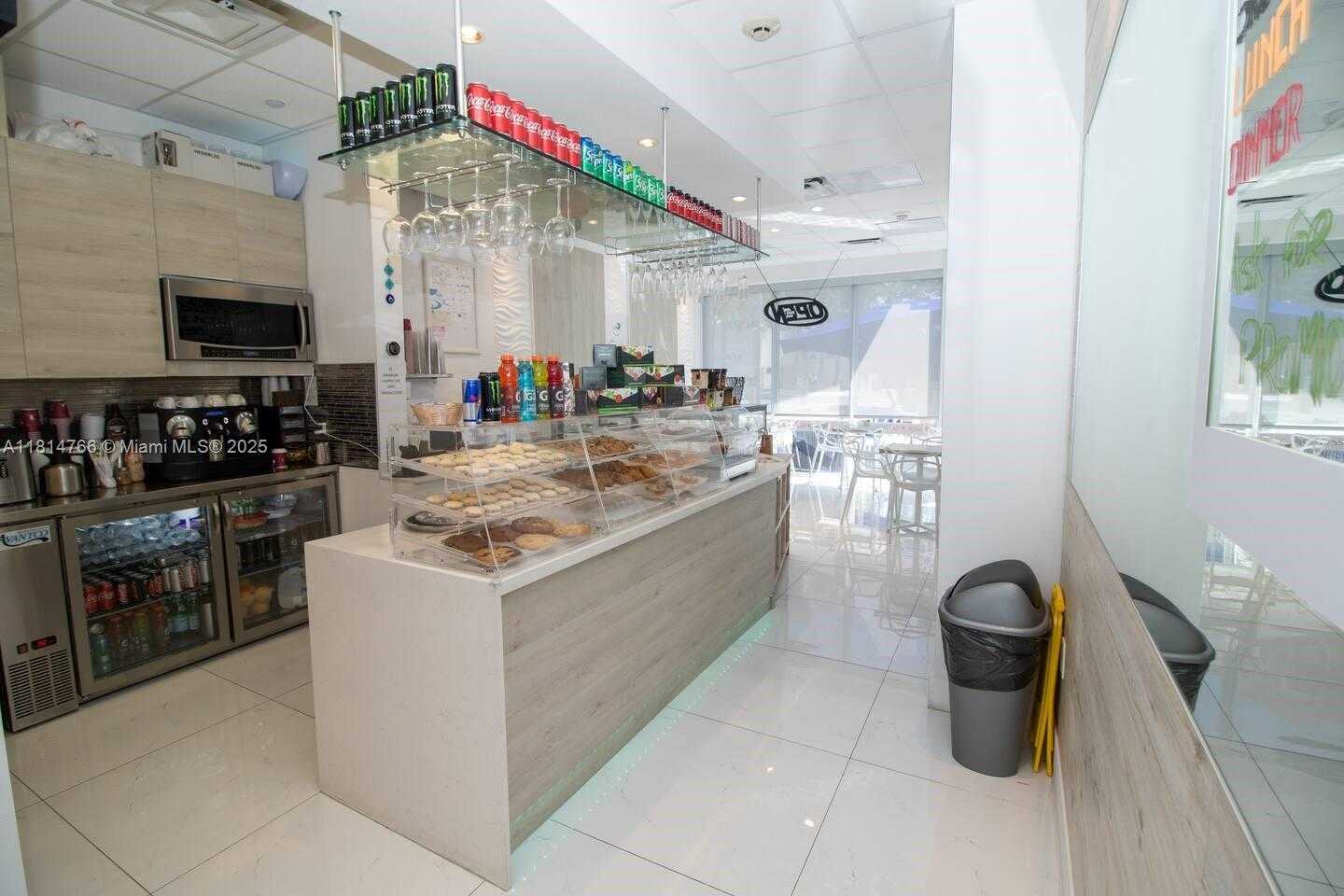 Small Image of 19370 COLLINS AVE #1120, Sunny Isles Beach Number 7
