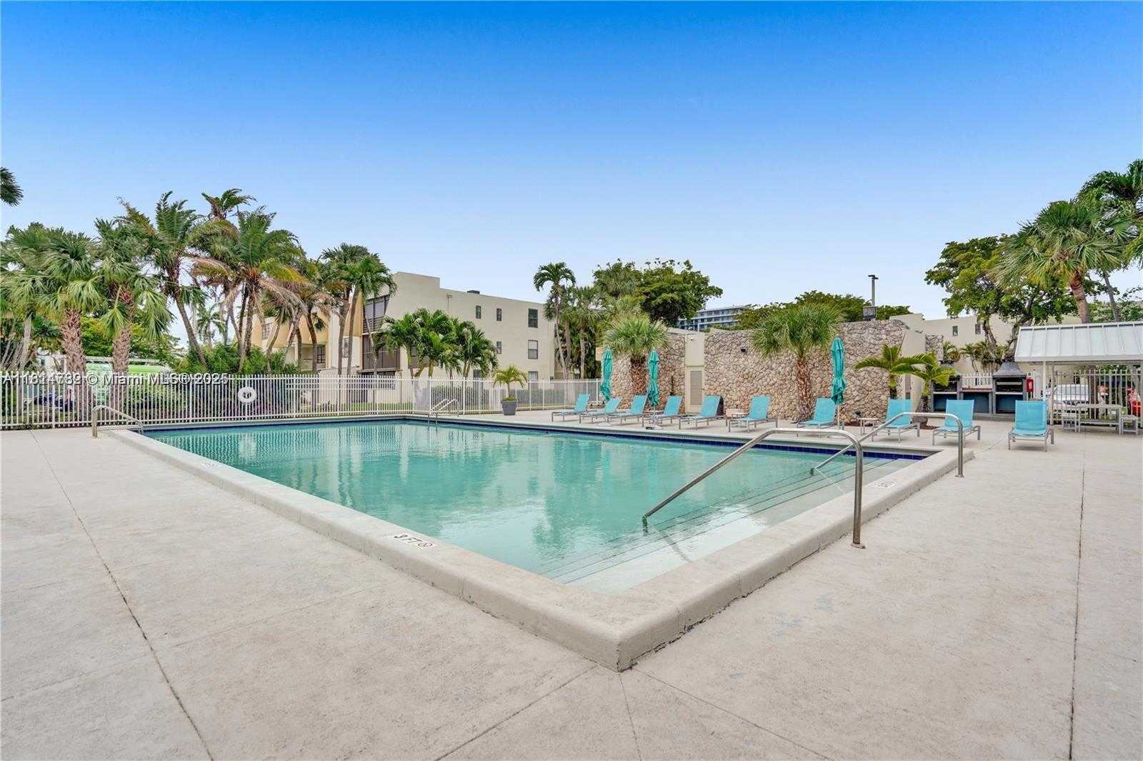 Small Image of 20300 WEST COUNTRY CLUB DR #101-3, Aventura Number 14