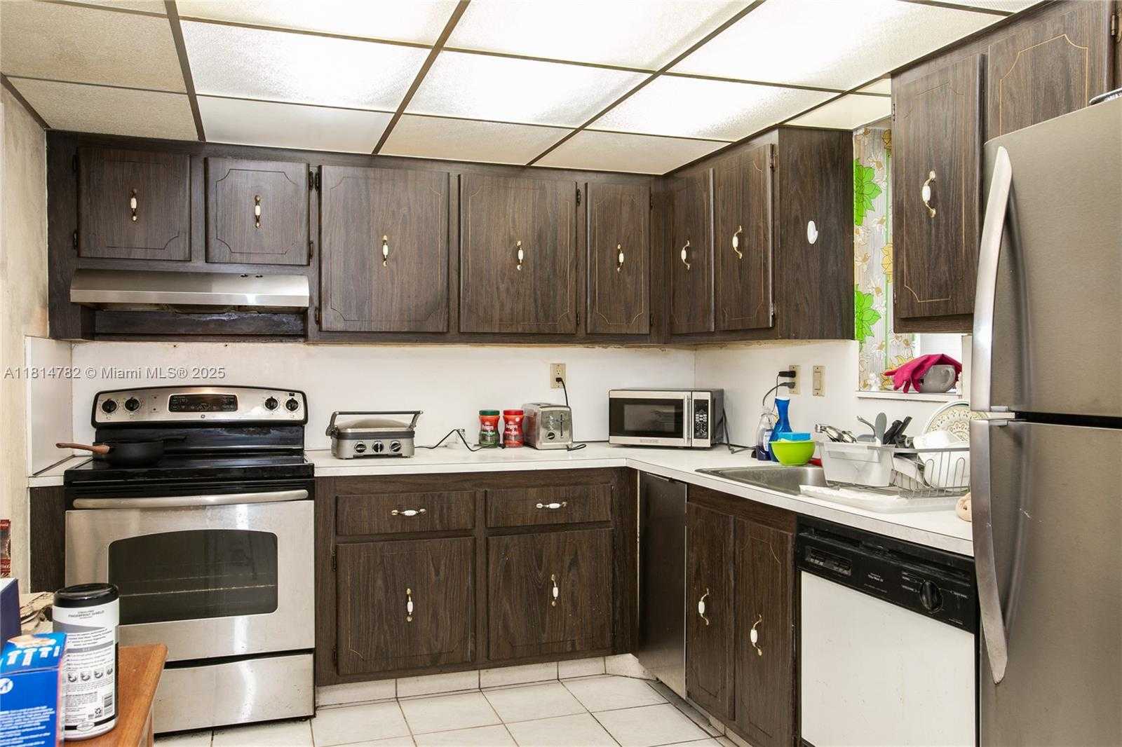 Small Image of 20300 WEST COUNTRY CLUB DR #101-3, Aventura Number 5