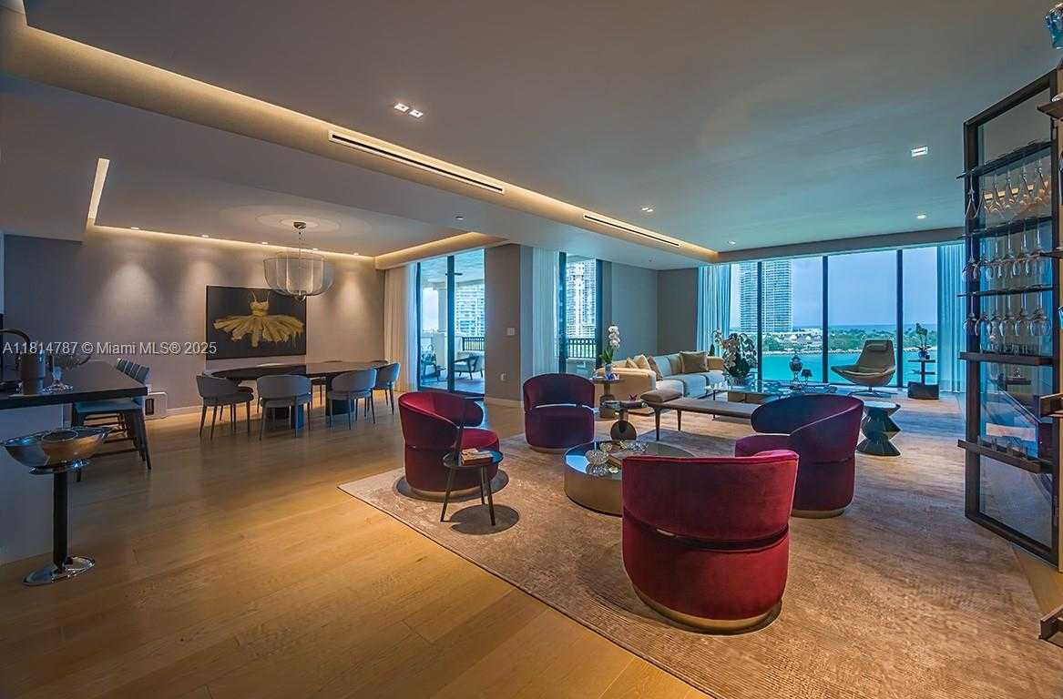 Small Image of Miami Beach Number 15