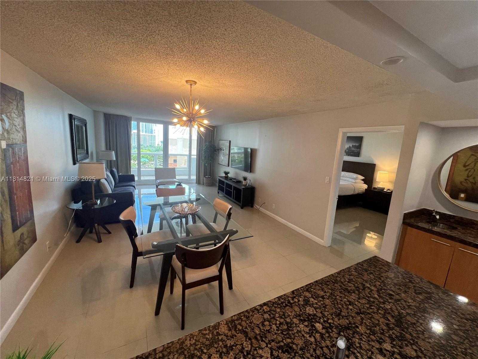 Small Image of 1717 NORTH BAYSHORE DR #A-1038, Miami Number 5