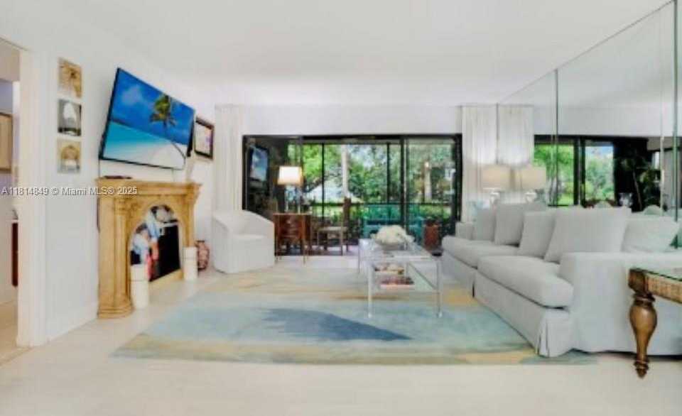 Small Image of 4650 KITTIWAKE CT #4650, Boynton Beach Number 11