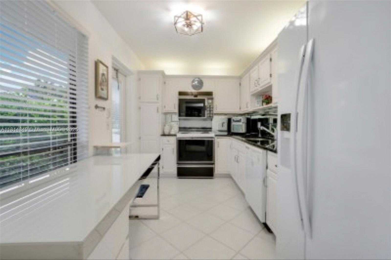 Small Image of 4650 KITTIWAKE CT #4650, Boynton Beach Number 26