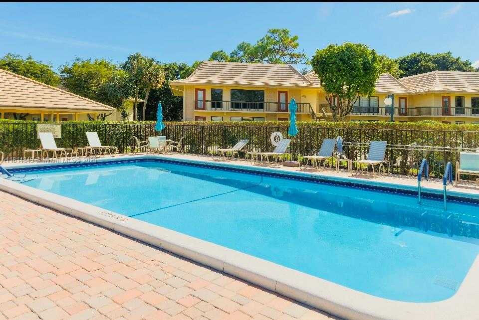 Small Image of 4650 KITTIWAKE CT #4650, Boynton Beach Number 28