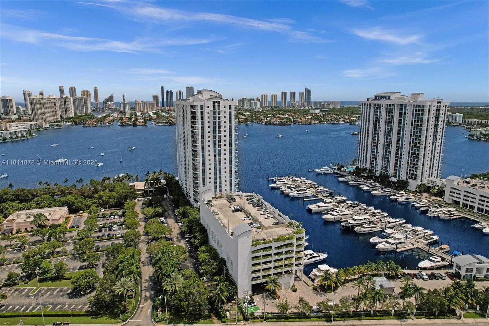 Small Image of 17301 BISCAYNE BLVD #LPH-3, North Miami Beach Number 17