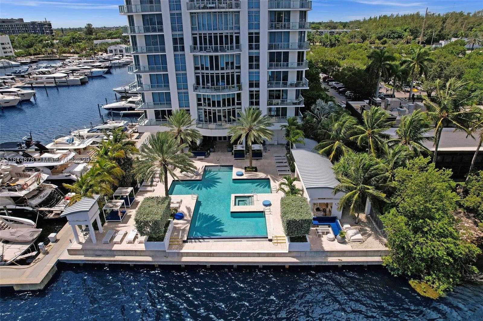 Small Image of 17301 BISCAYNE BLVD #LPH-3, North Miami Beach Number 18