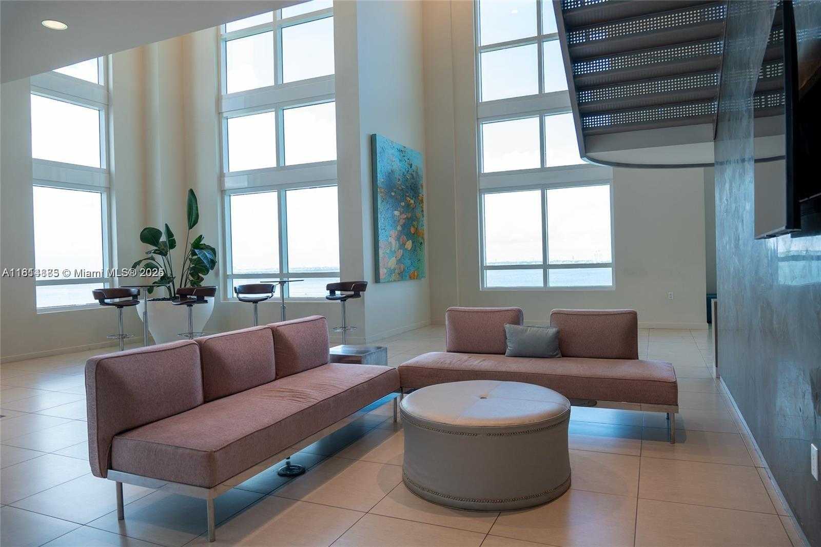 Small Image of 1900 NORTH BAYSHORE DR #3003, Miami Number 28