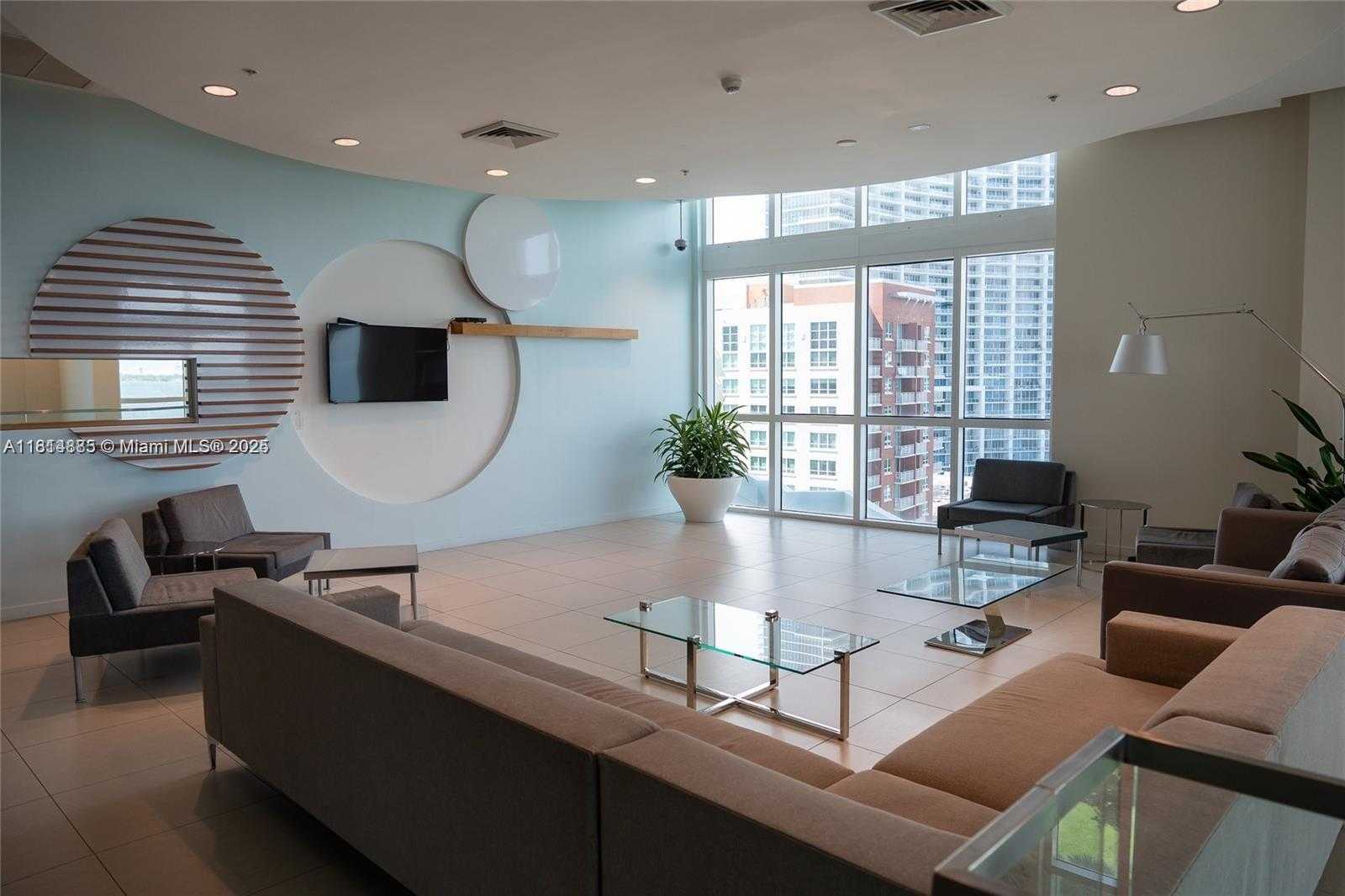 Small Image of 1900 NORTH BAYSHORE DR #3003, Miami Number 36