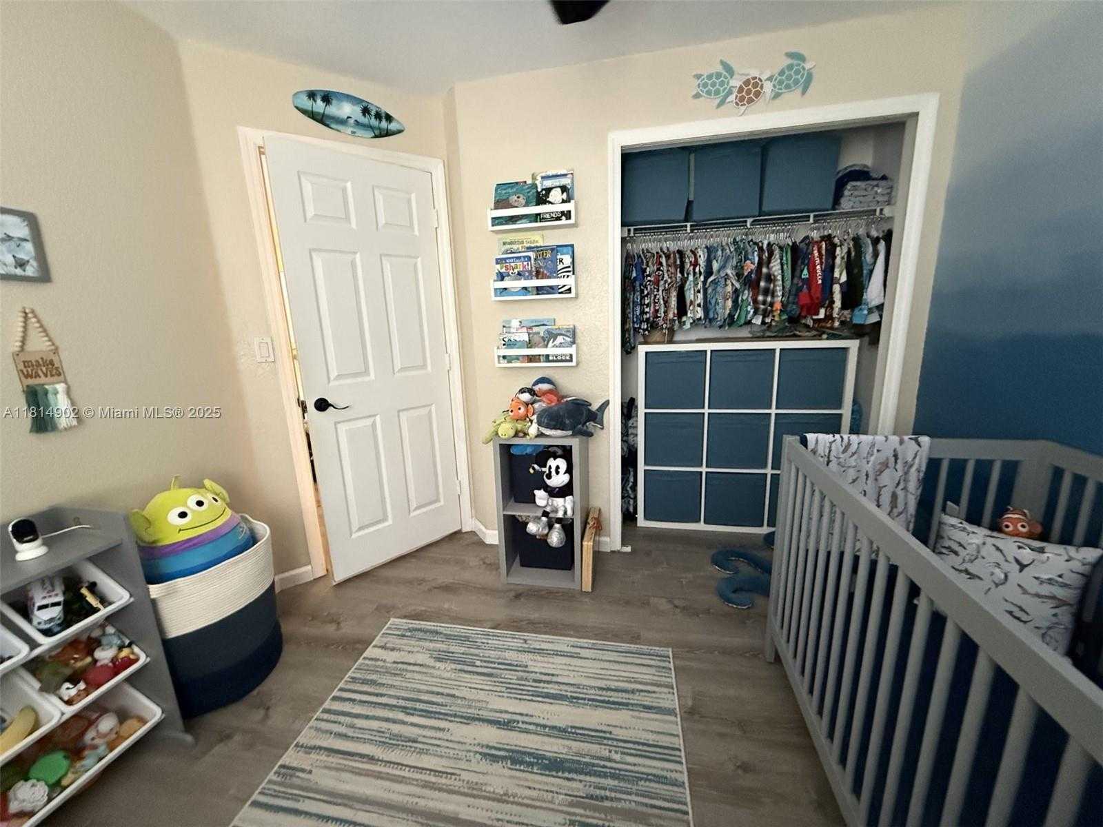 Small Image of 238 MAGNOLIA AVENUE, Davie Number 16