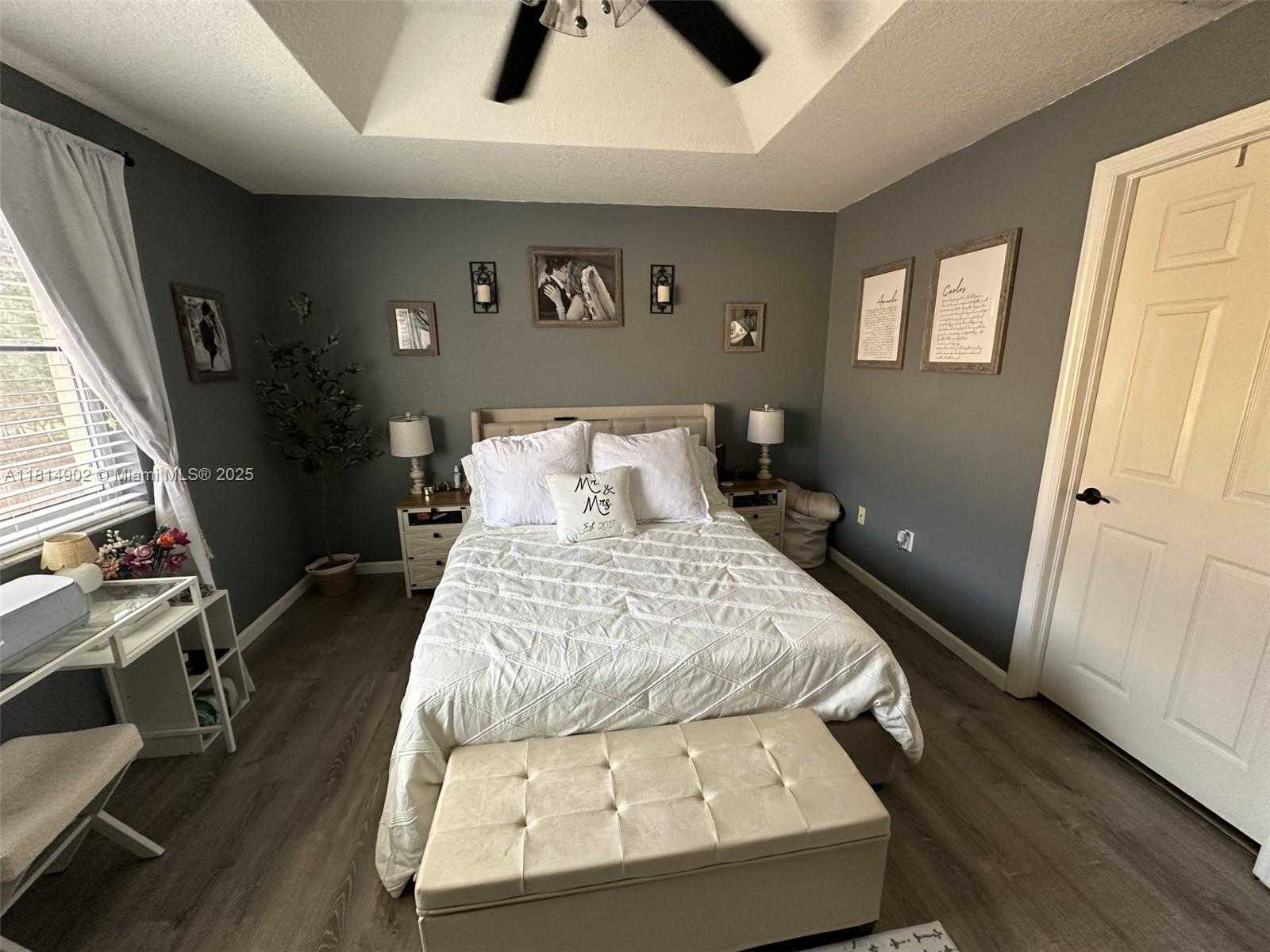 Small Image of 238 MAGNOLIA AVENUE, Davie Number 57