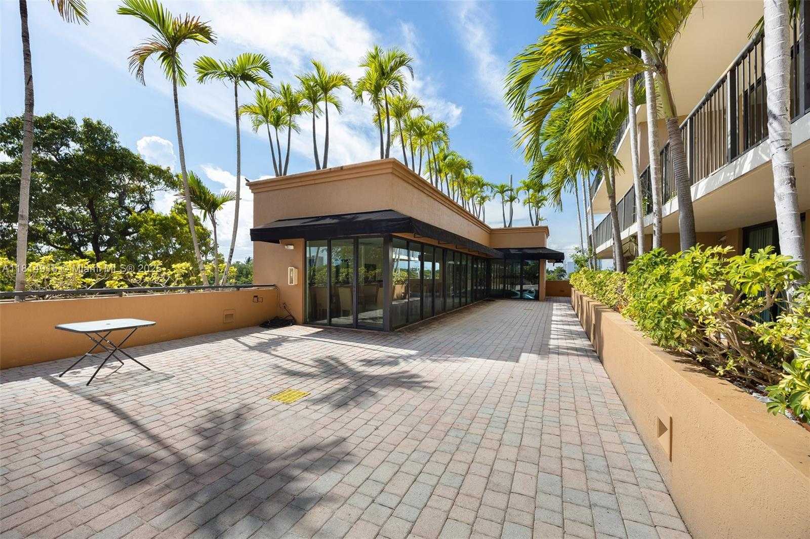 Small Image of 1690 SOUTH WEST 27TH AVE #301, Miami Number 19
