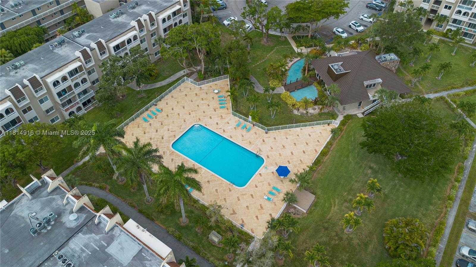 Small Image of 7830 CAMINO REAL #K-406, Miami Number 10