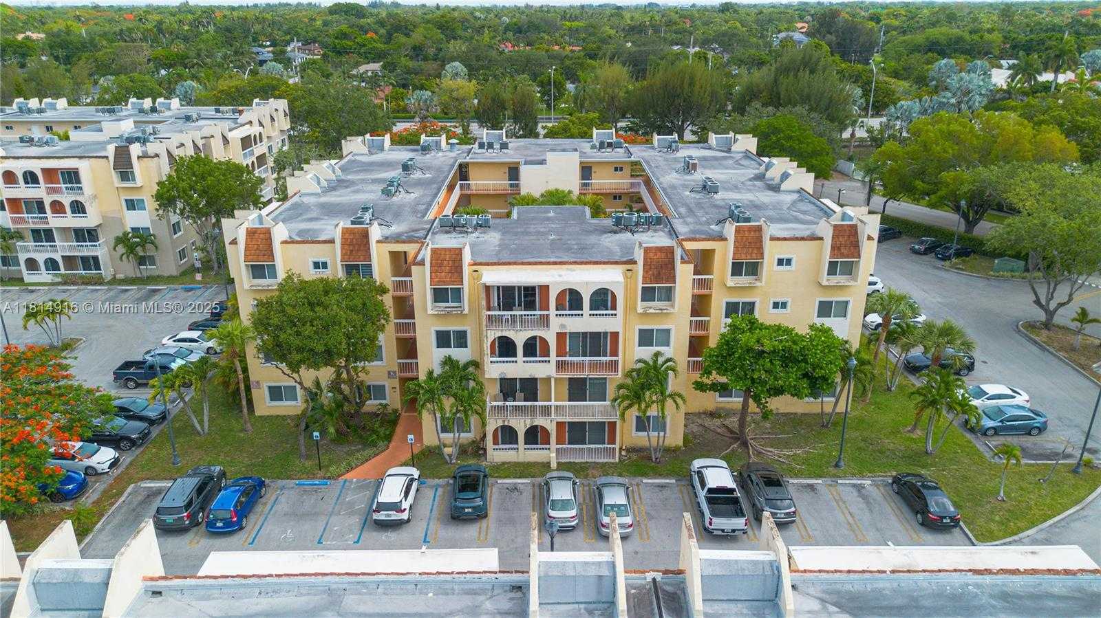 Small Image of 7830 CAMINO REAL #K-406, Miami Number 12