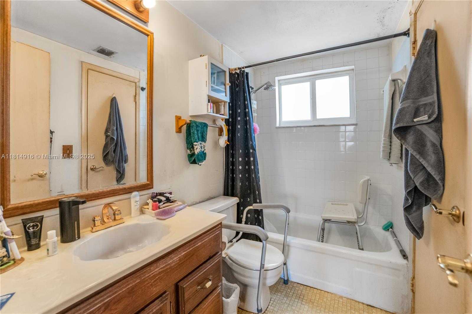 Small Image of 7830 CAMINO REAL #K-406, Miami Number 21